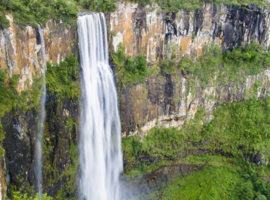 Cachoeiras ganham destaque no turismo da região