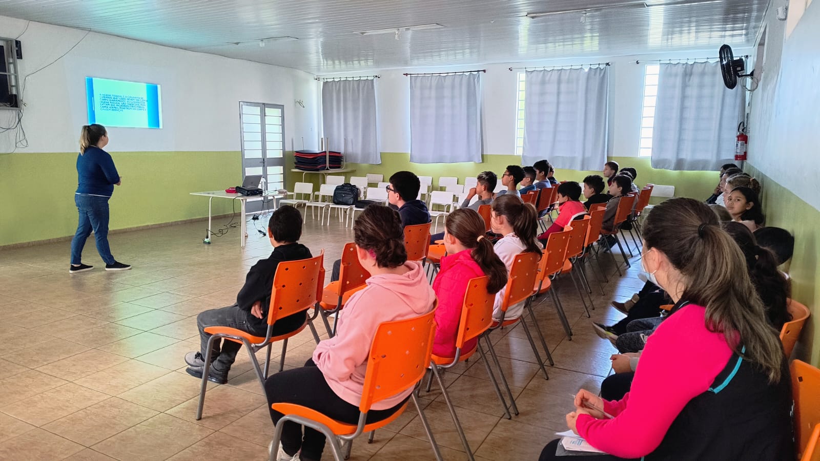 A turma também participou de uma palestra focada em higiene pessoal e sua importância