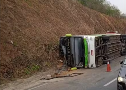 Princesa dos Campos revisou ônibus envolvido em acidente nessa sexta-feira (20)