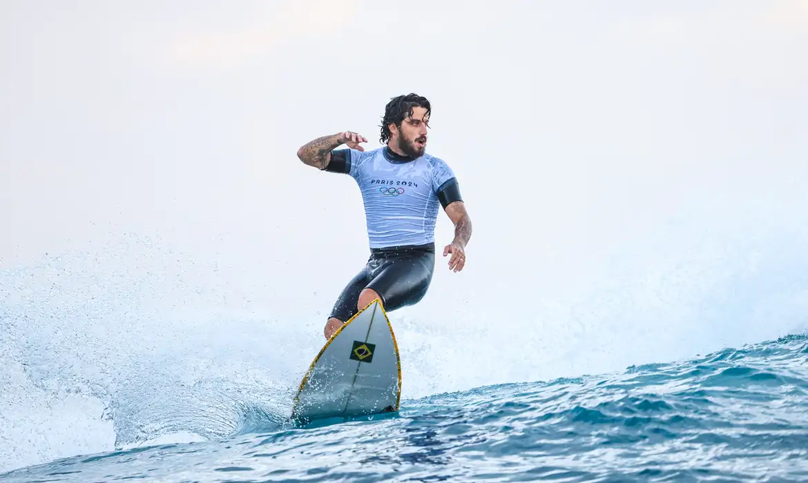 Filipe Toledo tem pela frente o japonês Reo Inaba na segunda bateria desta fase