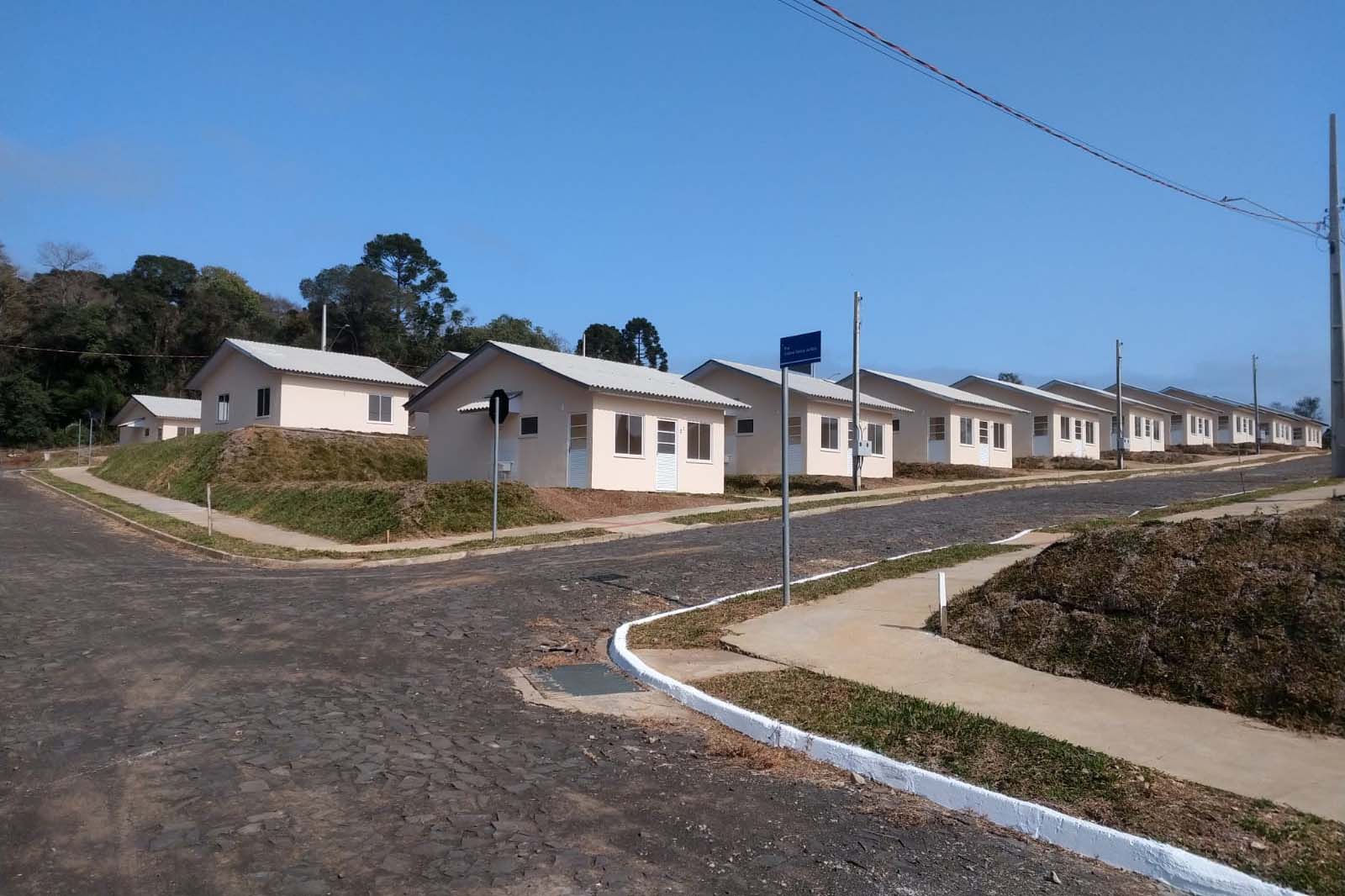 Todas as unidades habitacionais receberam subsídio de R$ 15 mil cada pelo programa Casa Fácil Paraná