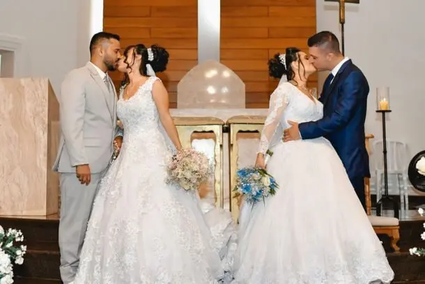 Eduarda subiu ao altar com o pai e Daniela com a mãe