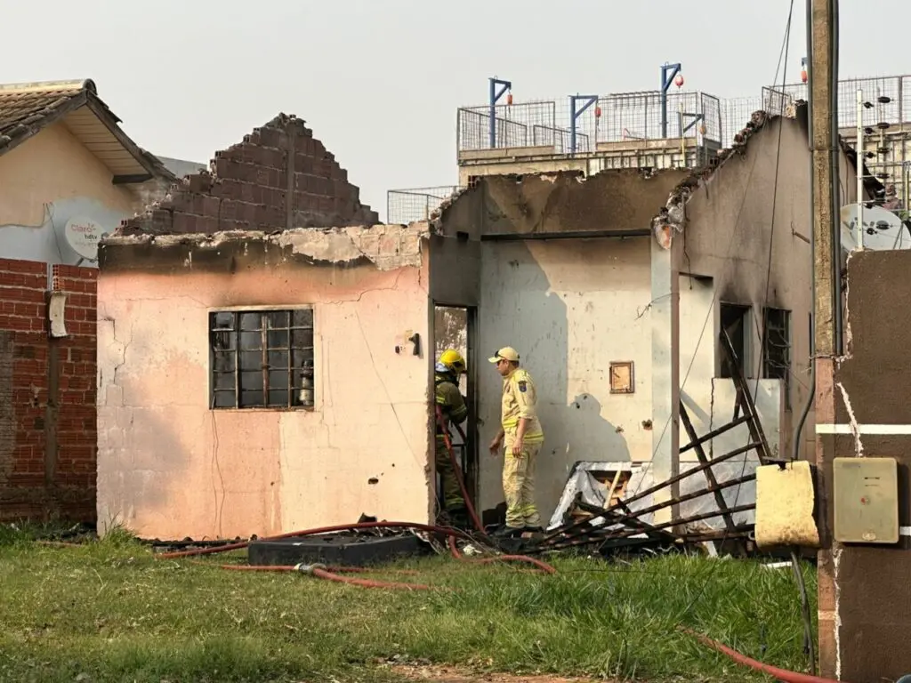 As causas do incêndio serão investigadas