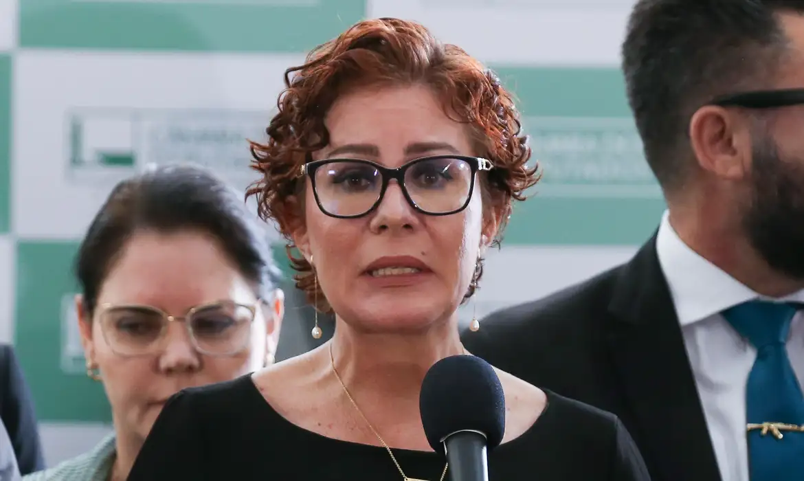 Carla Zambelli é deputada federal pelo PL de São Paulo