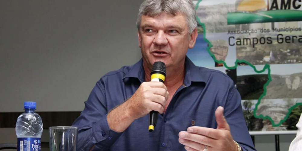 Candidato assume o Executivo municipal pelos próximos quatro anos