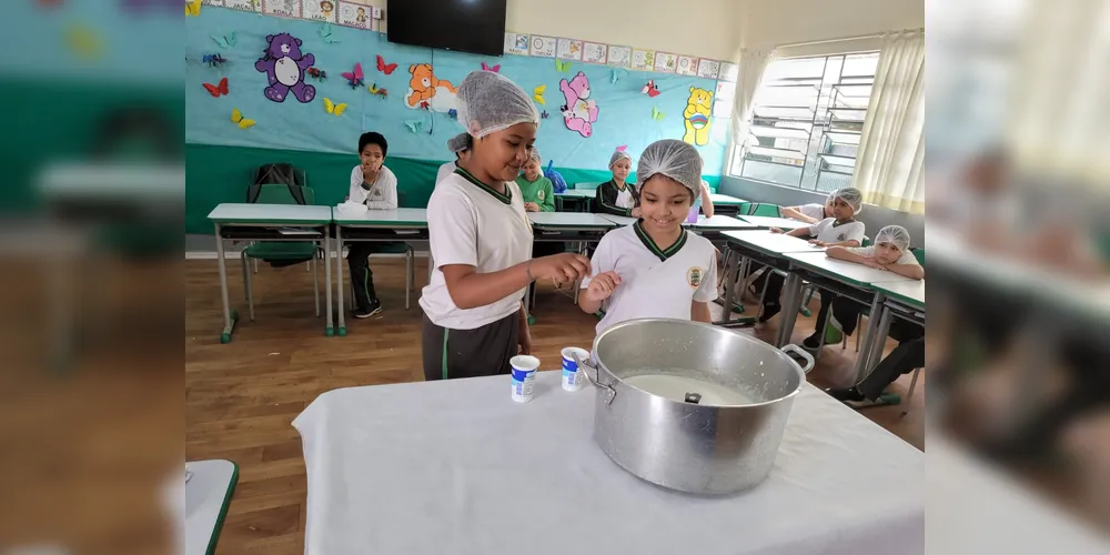 Educandos puderam realizar experimentos para trabalhar efetivamente com o assunto