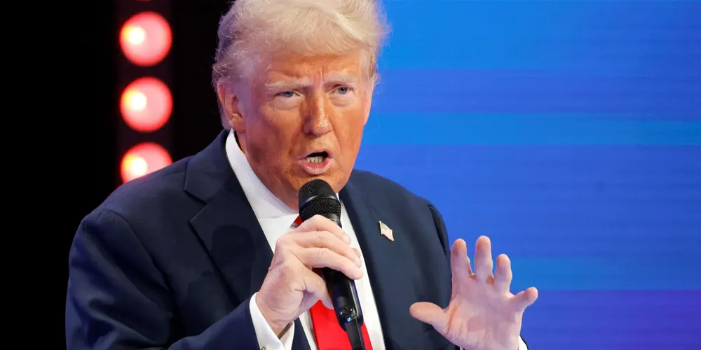 Donald Trump discursa em Doral, na Flórida