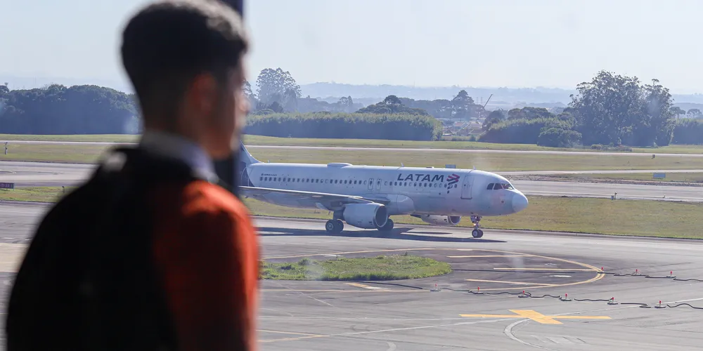 A partir do lançamento, a rota contará com uma escala de três voos semanais