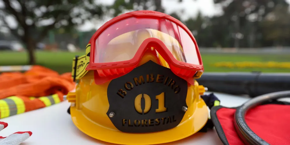 A ação integra o investimentos de R$ 24 milhões do Governo do Paraná em ações de prevenção e combate a incêndios