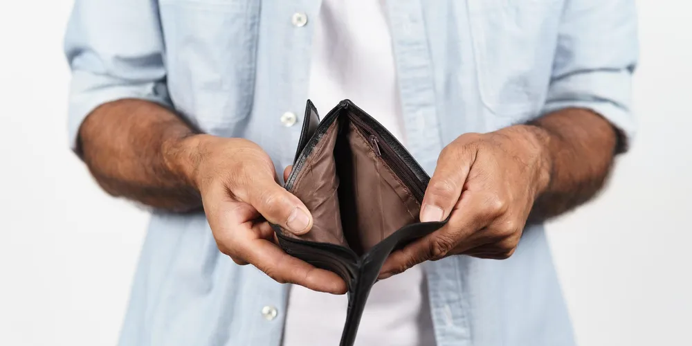 A análise do perfil dos devedores no Paraná revela que a faixa etária com maior participação