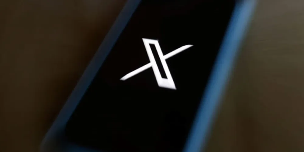 O X ficou inacessível no Brasil desde 30 de agosto