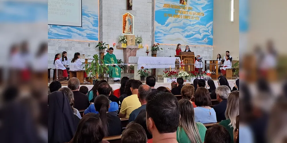 No último domingo (13), houve uma celebração paroquial em celebração a presença da congregação