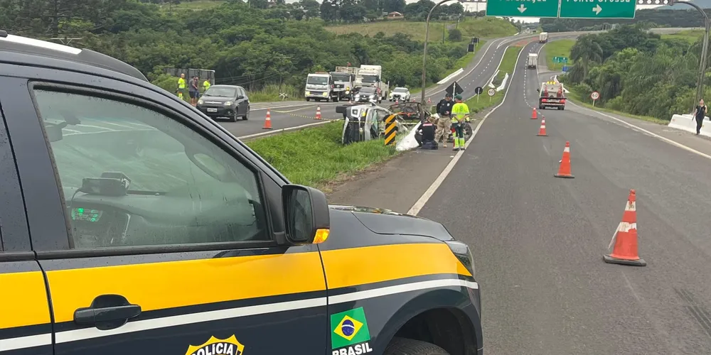 Acidente aconteceu na altura do quilômetro 298,8 da rodovia