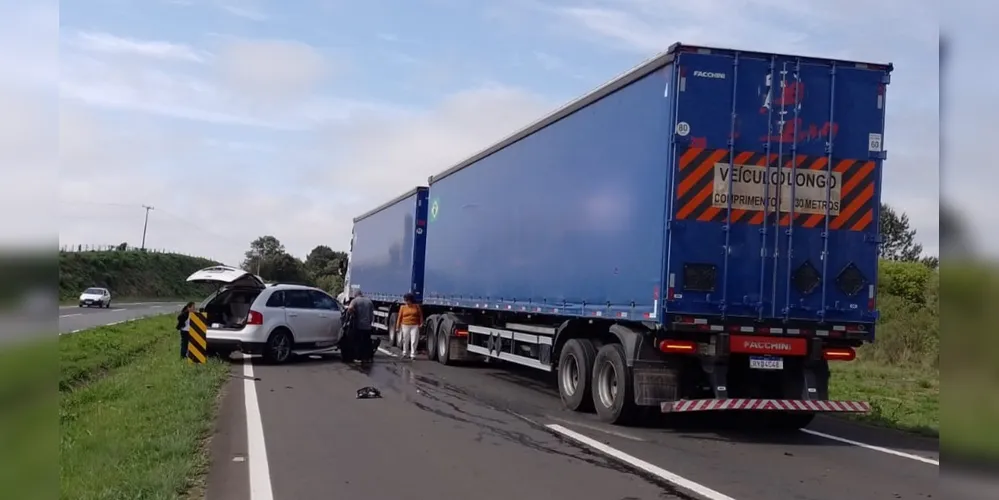 Colisão com o caminhão foi registrada no KM 270 da rodovia