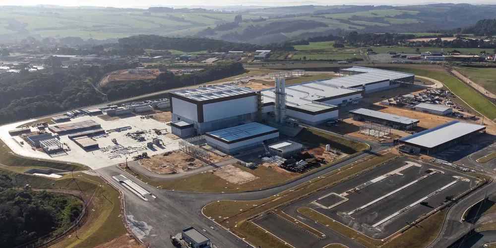 Empresa oferece diferentes benefícios, como vale-transporte, plano odontológico, gympass, entre outros