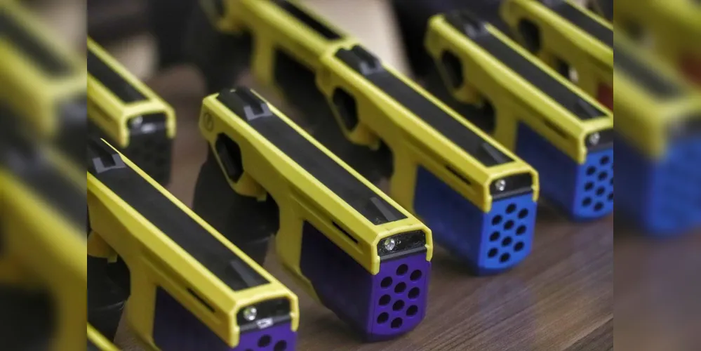 Contrato assinado entre SESP e empresa americana Axon Enterprise é para a aquisição de 1.400 armas eletrônicas