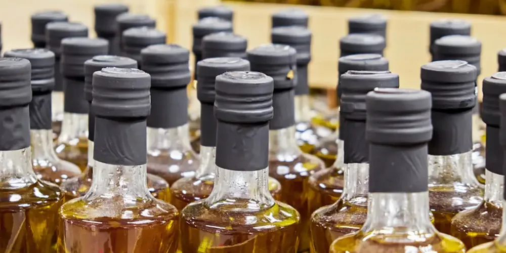 Ações fiscalizatórias resultaram na apreensão de 100 mil litros de azeite