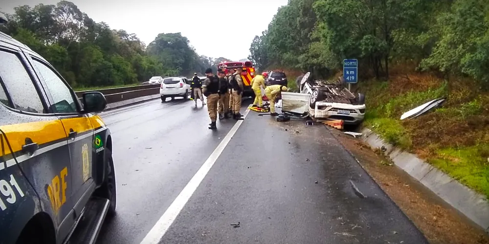 Acidente aconteceu no km 419 da rodovia BR-376