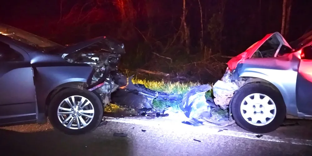 Colisão frontal aconteceu no km 353, em Prudentópolis