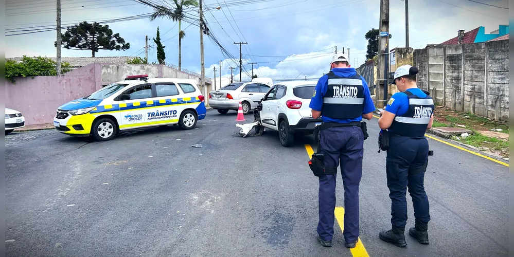 Acidente aconteceu na rua Generoso Martins de Araújo, na tarde desta quinta-feira (7)