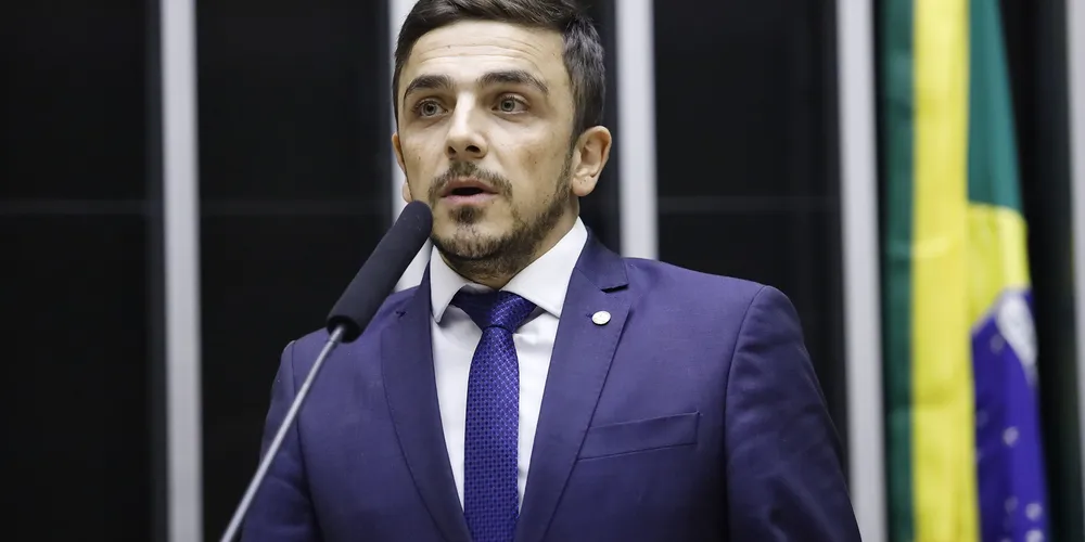 Aliel Machado é deputado federal e representa Ponta Grossa