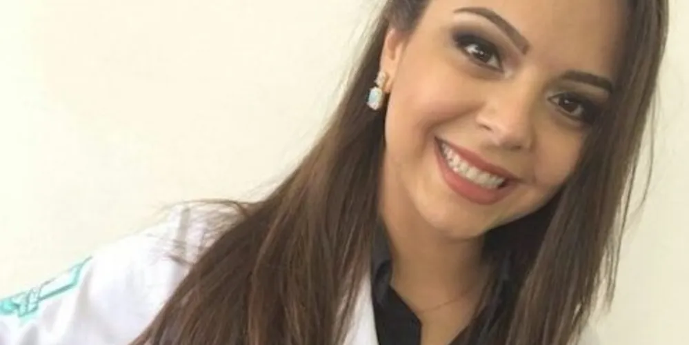 A médica Amanda Giusti Bandeira tinha 34 anos e esteva grávida de 24 semanas