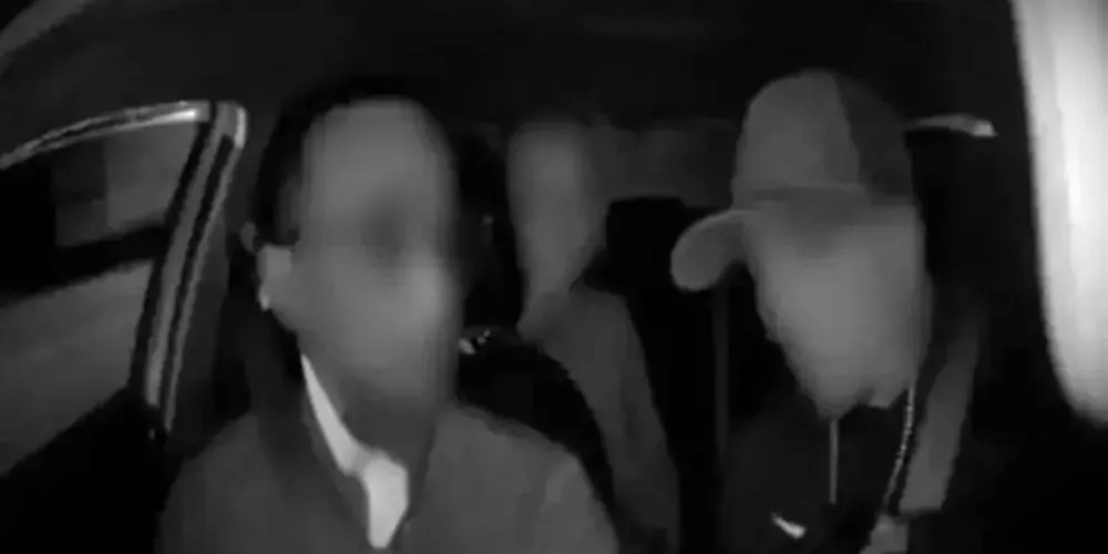 Câmera de segurança flagrou o assalto no último sábado, 26 de outubro