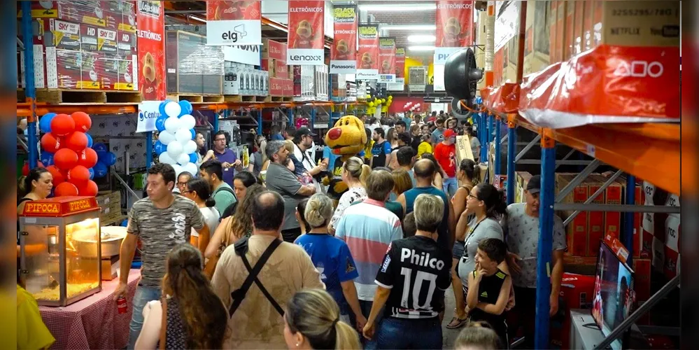 Evento acontecerá na rua Victor de Meireles, no depósito central da Lojas MM