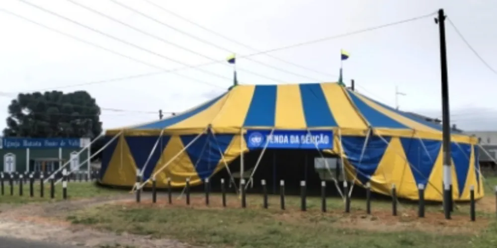 A 'Tenda da Bênção' conta com a presença de renomados pregadores