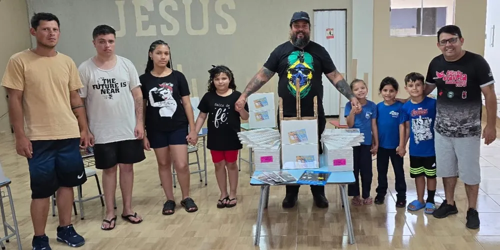 Parceria firmada entre vereador eleito e artista plástico fortalece descentralização da arte em Ponta Grossa