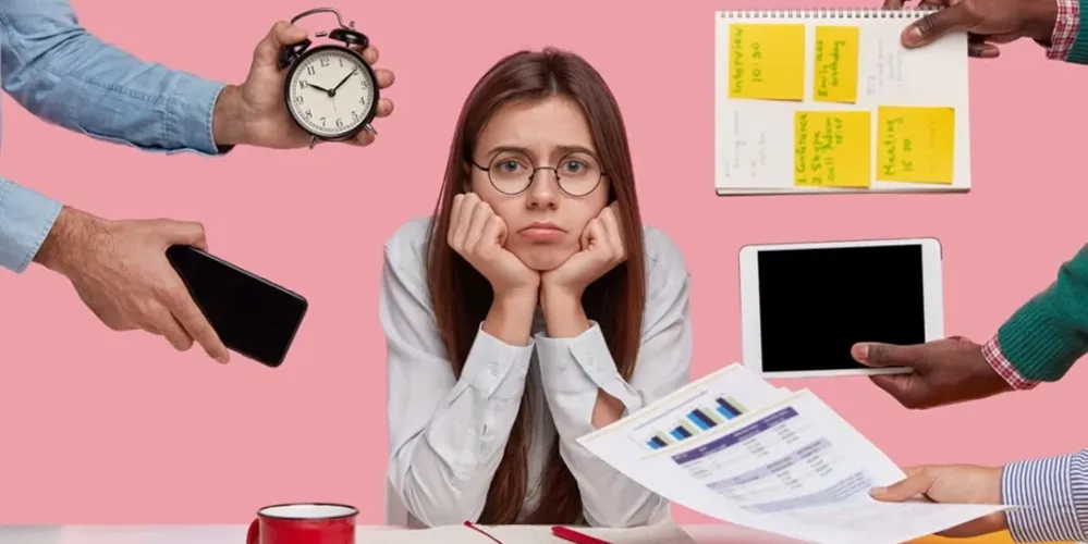 Ao longo do episódio, são compartilhadas estratégias práticas para organizar o tempo e manter a produtividade