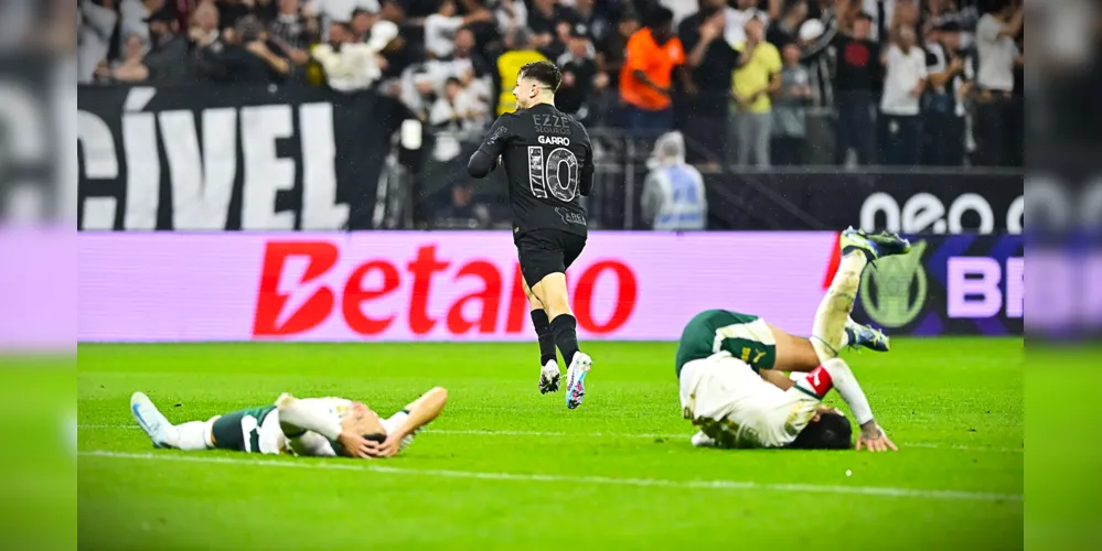 Garro fez o primeiro gol do Timão, em Itaquera