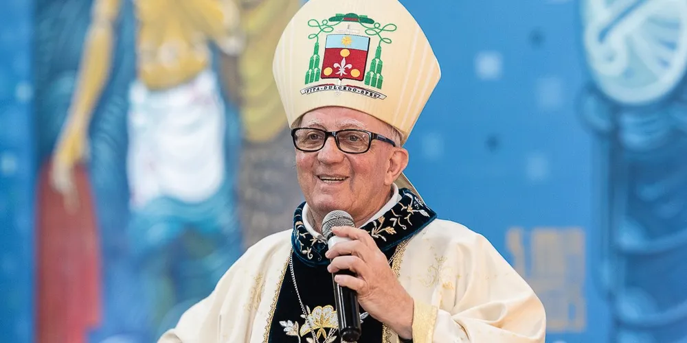 Dom Sérgio Arthur Braschi nasceu em Curitiba, em 1948