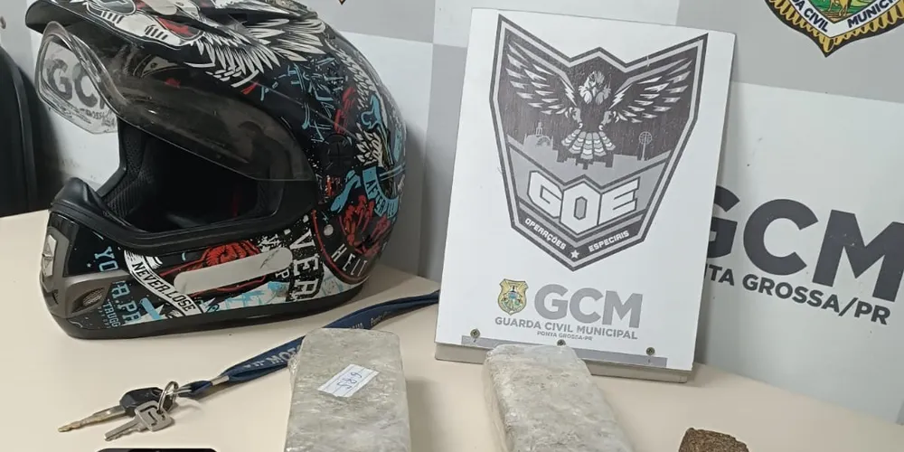 Motociclista é preso em flagrante com 1,5 quilos de maconha