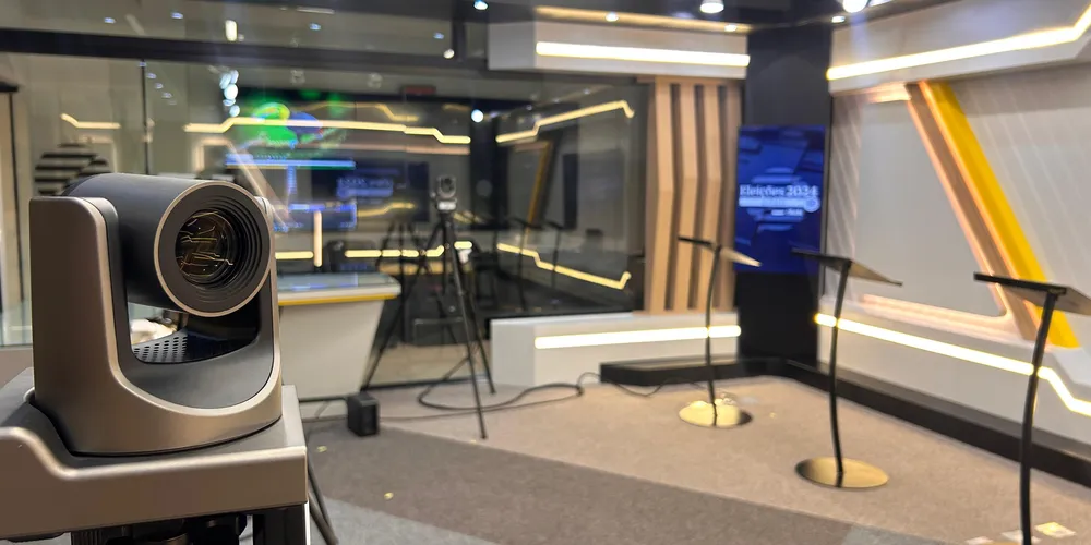 O debate eleitoral acontece nesta quinta-feira (03), a partir de 20 horas