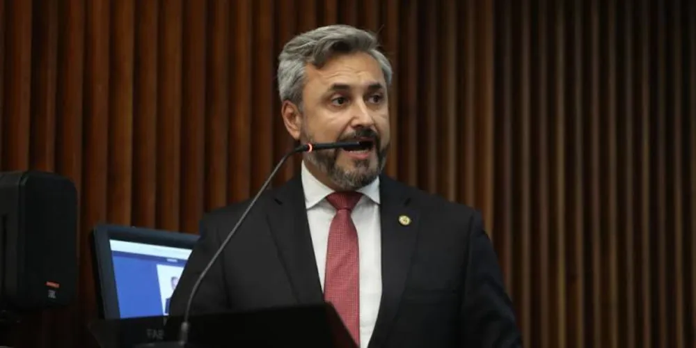 No requerimento, o parlamentar destaca que, em 2023, antes do início da concessão, foram realizadas obras de contenção no km 41 da mesma rodovia, projetadas para evitar incidentes semelhantes