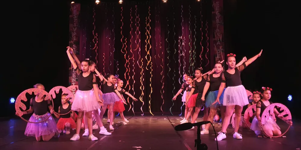 Evento ocorreu no Cine-Teatro Ópera de Ponta Grossa