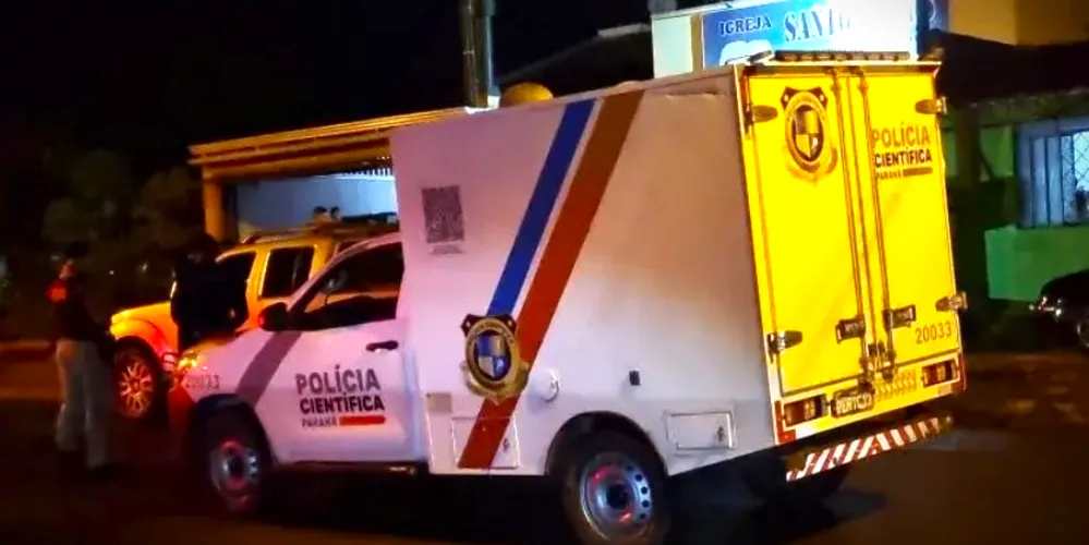 Equipe do IML esteve no local e recolheu o corpo da vítima