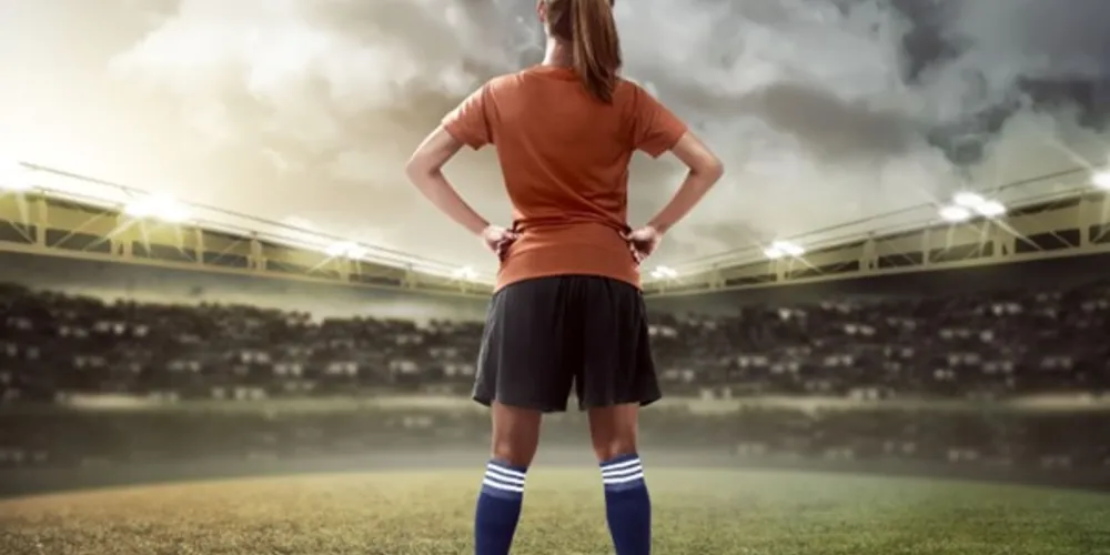 Confira como o esporte feminino avançou no país do futebol