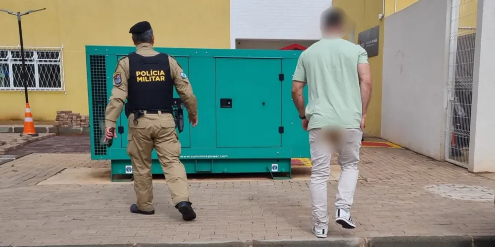 Homem perdeu o controle da bexiga e do volante