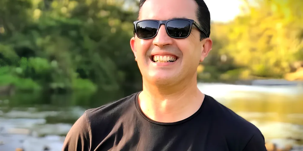 Junior Brindarolli foi reeleito no primeiro turno das eleições municipais