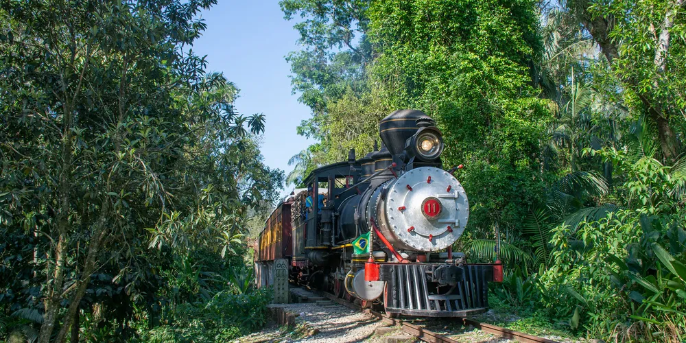 Passeios de trem geram curiosidade e atraem visitantes ao Estado