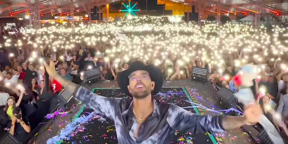 Público marcou presença durante a segunda noite de shows da 33ª Münchenfest