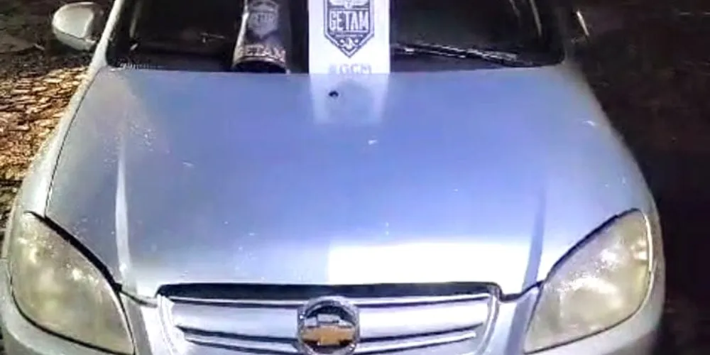 Veículo foi encaminhado à Delegacia de Ponta Grossa