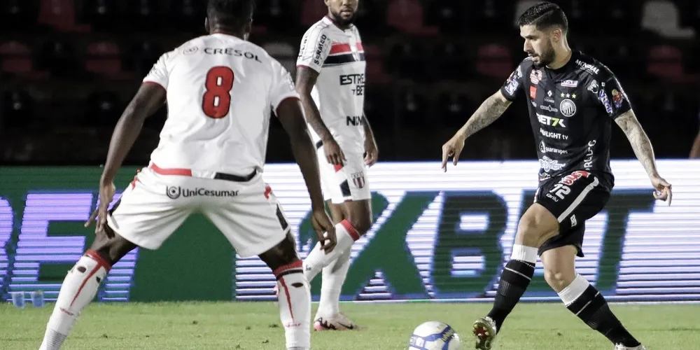 Partida aconteceu no estádio Santa Cruz, em Ribeirão Preto