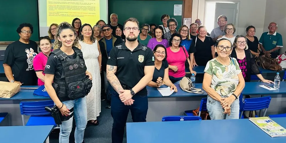 Cerca de 60 idosos participaram da conversa