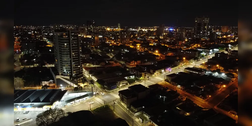 As lâmpadas foram trocadas em diversas localidades