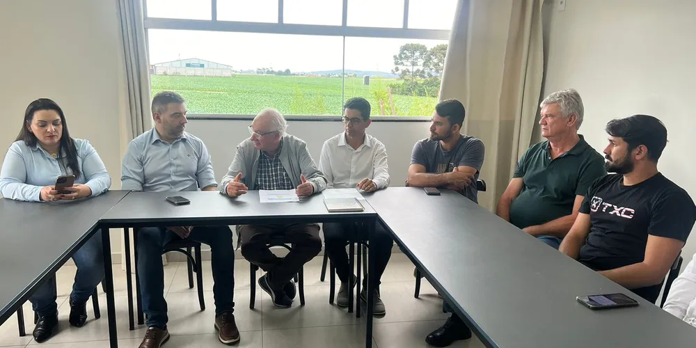 Dr. Reinaldo, Elisangela Pedroso, Juca Sloboda, Juninho da Saúde e Denian Couto estiveram presentes