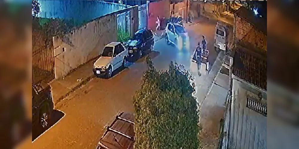 Vizinho avançou com o carro em direção a uma umbandista