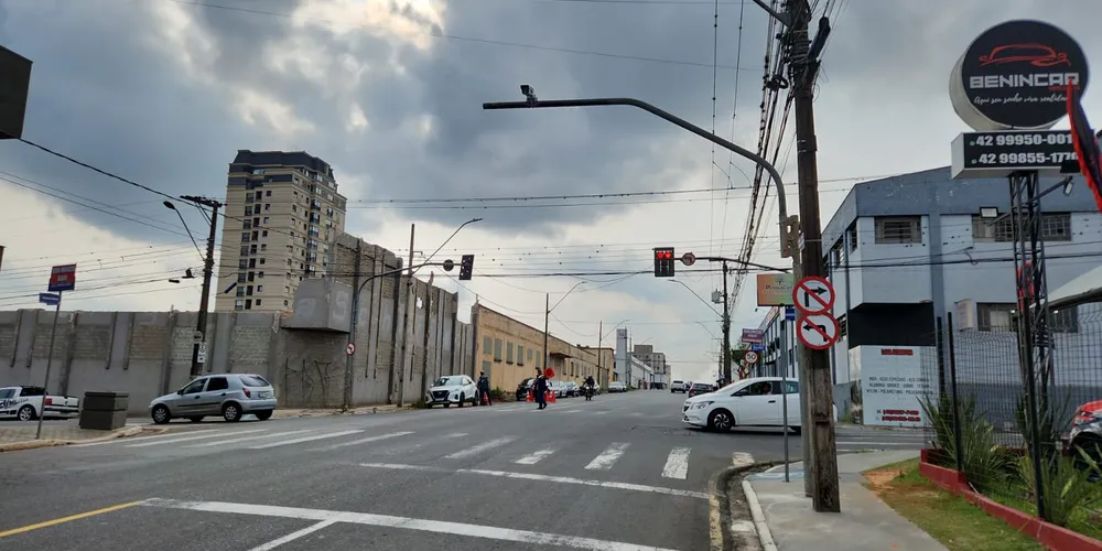 Ponta Grossa conta com novos semáforos com inteligência artificial